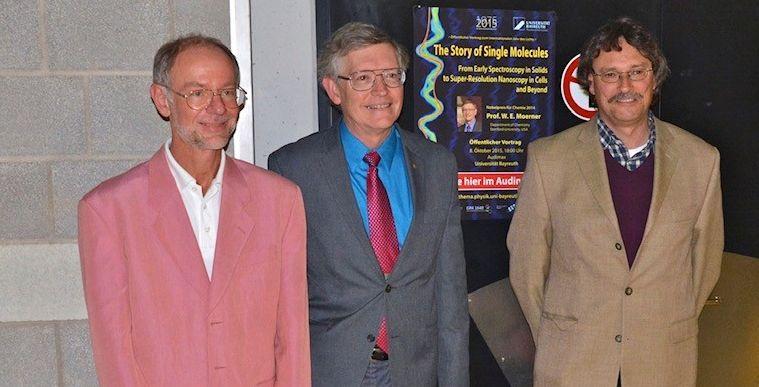 Bei einer früheren Veranstaltung: (v.l.) Apl. Prof. Dr. Lothar Kador, Nobelpreisträger W.E. Moerner und Prof. Dr. Jürgen Köhler