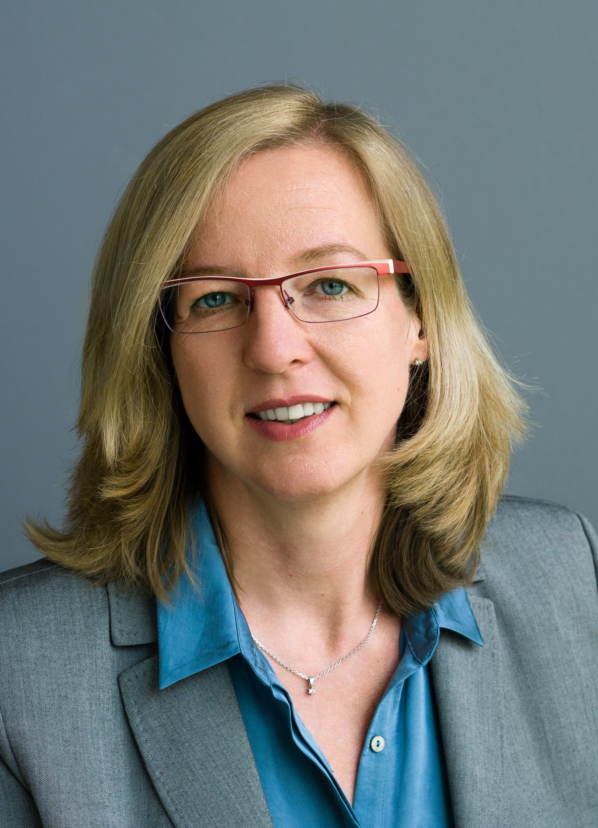 Prof. Dr. Anna Köhler.
